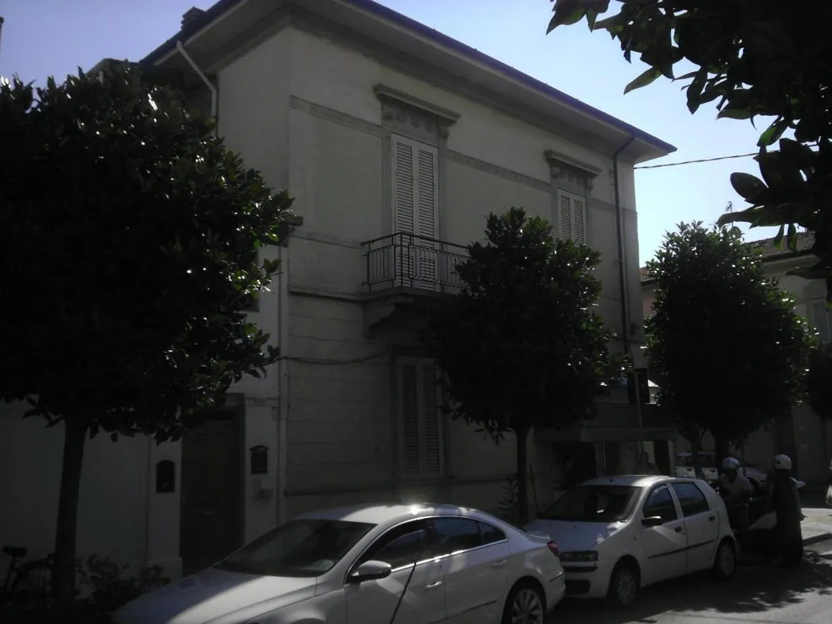 Apt Versilia Apartment Viareggio