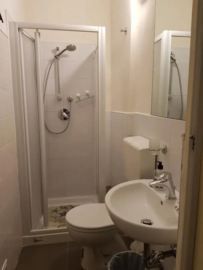 Apt Versilia Apartment Viareggio Italy